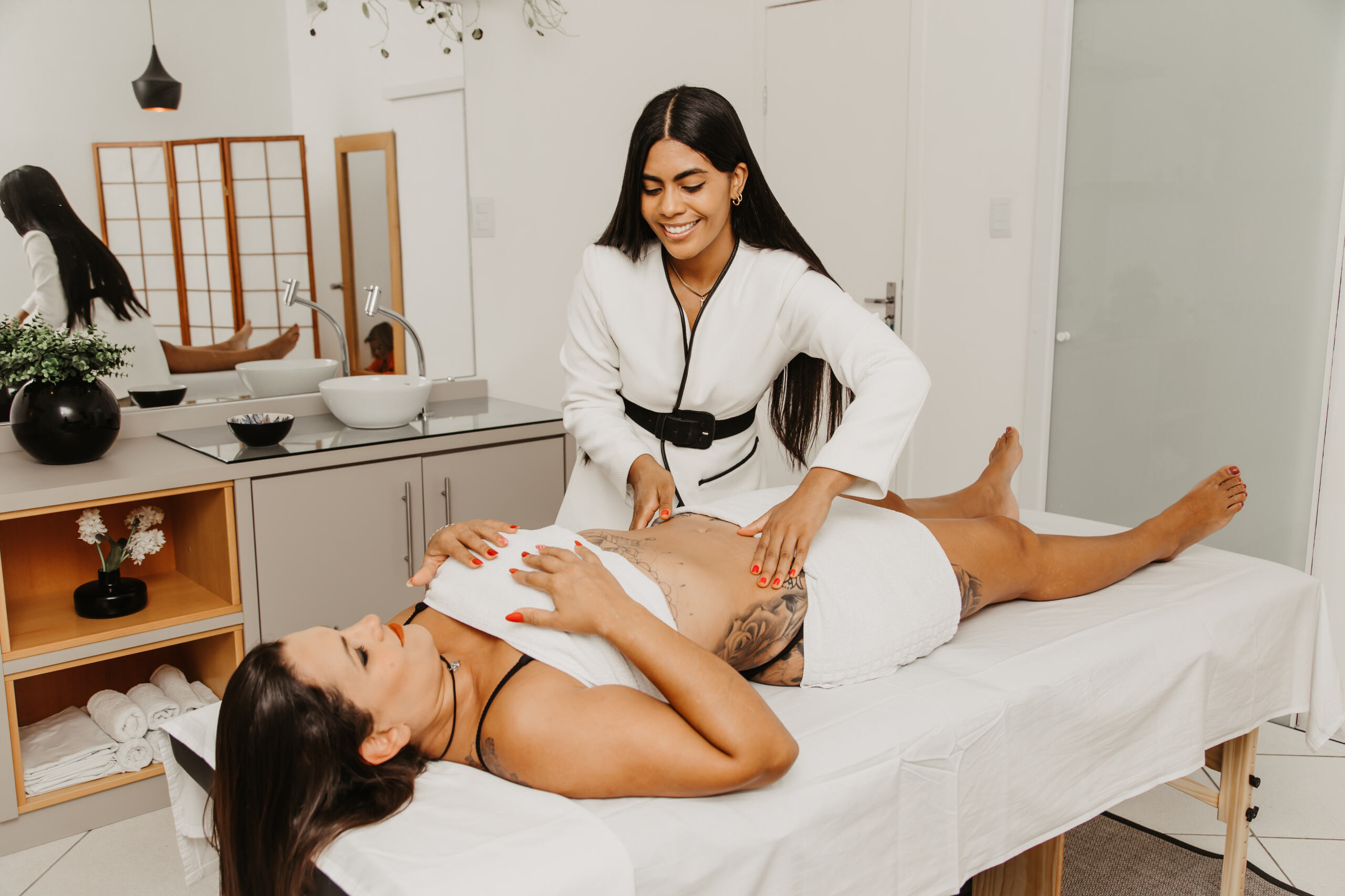 Quiropraxia Avançada para Alívio, Alinhamento e Mobilidade